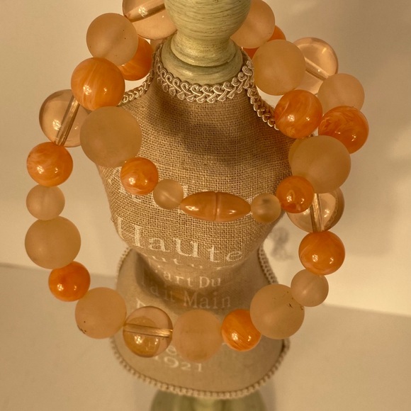 Plastic Round Frosted Beaded Peach Necklace - Picture 6 of 16
